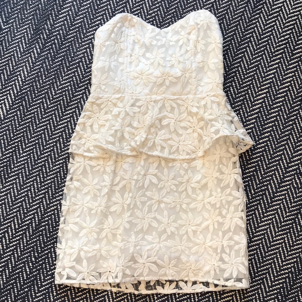 Pins and Needles Lace Peplum Dress, 4